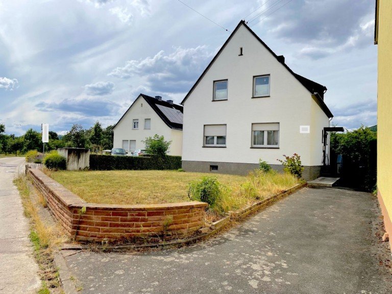 1 Trier Zweifamilienhaus Verkauft