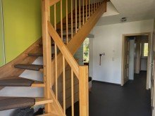 Tim Boldorf Immobilien Bekond - Neuwertiges Einfamilienhaus mit Doppelgarage, Kaminofen, Wintergarten und Einbauk�che