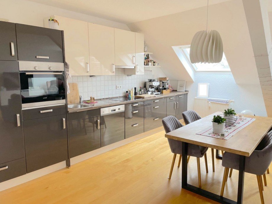 2 Dachgeschosswohnung Trier