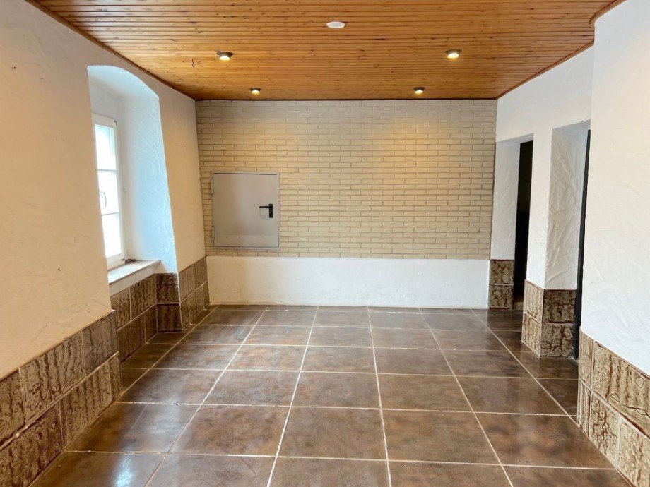 Haupteingangsbereich EG Haus Trittenheim