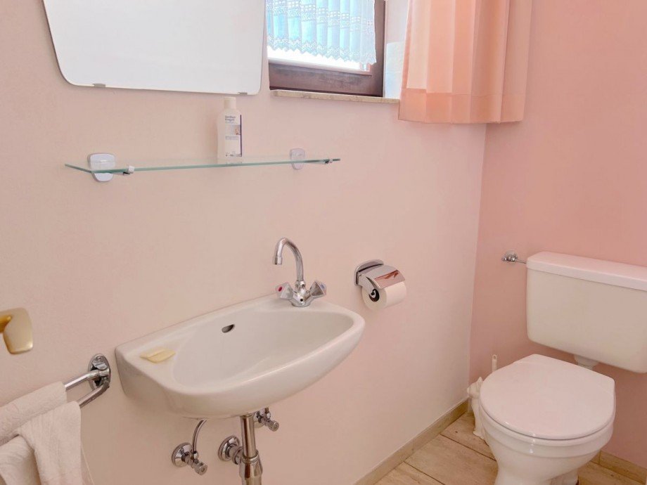 G�ste WC Erdgeschoss Einfamilienhaus Kenn