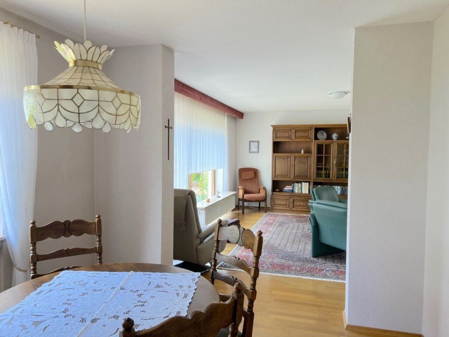 Essbereich offen zum Wohnzimmer Einfamilienhaus Kenn