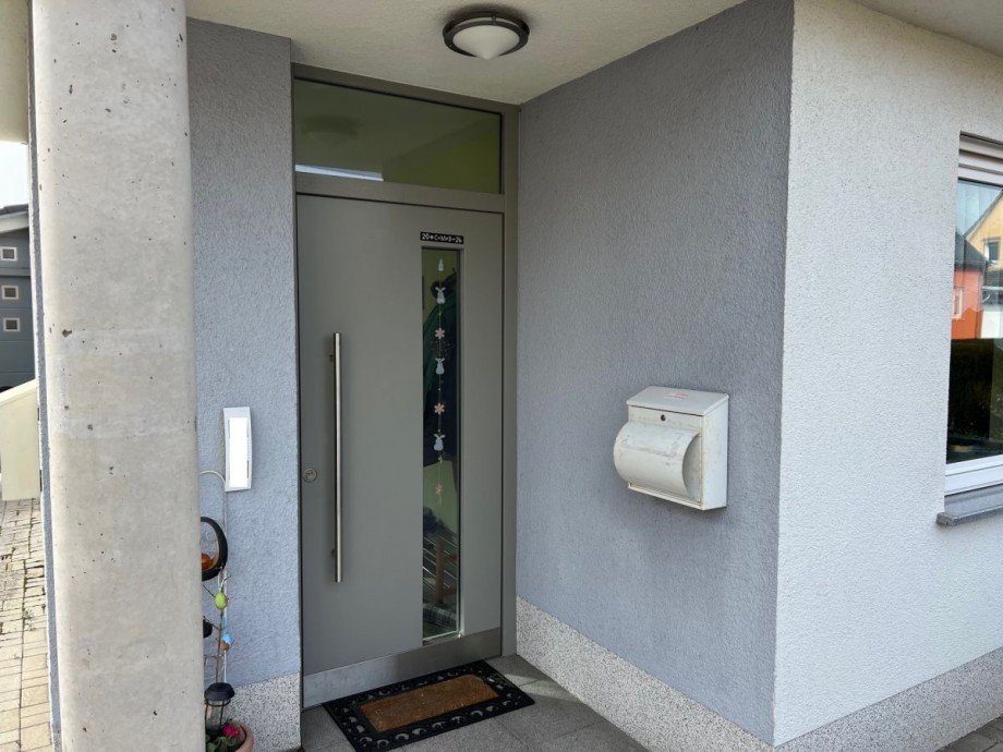 Separate Eingangst�r f�r ELW Einfamilienhaus Wittlich