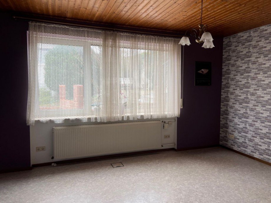 B�ro Untergeschoss Haus Kr�v