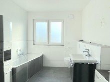 11 F�hren  - Exklusive 3-Zimmer Mietwohnung mit gr. Balkon, 2 Stellpl�tzen & Einbauk�che