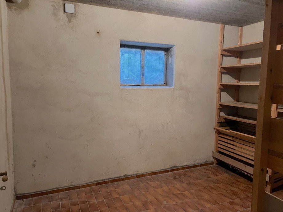 Kellerraum Haus Kr�v