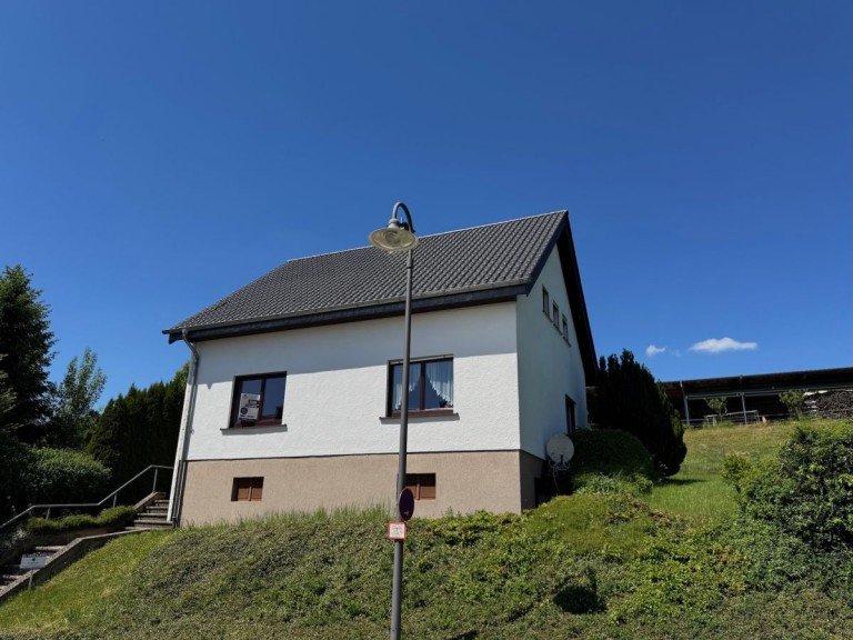 Stra�enansicht Mandern Einfamilienhaus Mandern - freistehendes Einfamilienhaus mit Garten - sofort frei